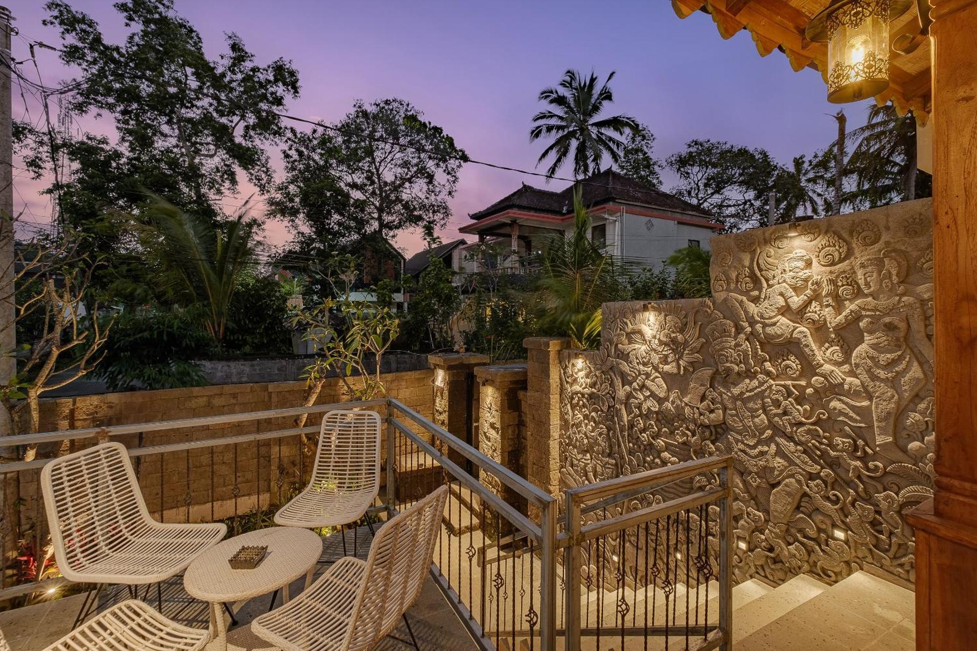 Uddhara Ubud Villa Exterior photo